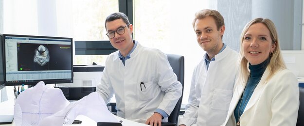 Strahlenklinik UKS_Prof. Hecht_Schnellhardt_Pirschel_ Foto