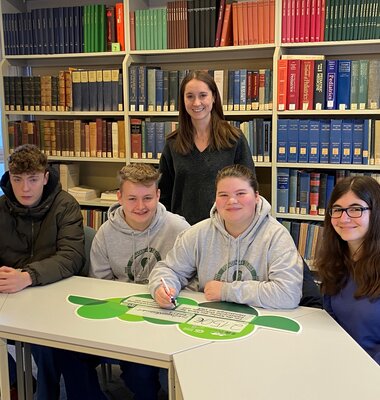 Vertreter der Schule