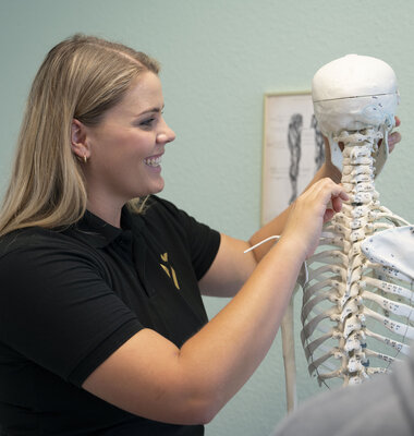 Patientenedukation und Therapieplanung durch Pamina Omlor