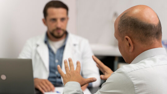 Patienten Arzt Gespr&auml;ch