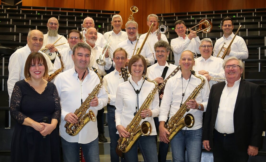 Gruppenbild der UniBigBand
